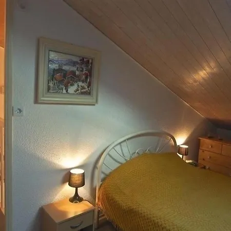 Maisonnette * La Pironnière